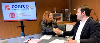 Coarco y la Asociación de Jóvenes Empresarios de Tenerife unidos