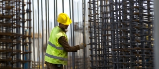 El coste en alza de materias primas afecta a la contratación en la construcción
