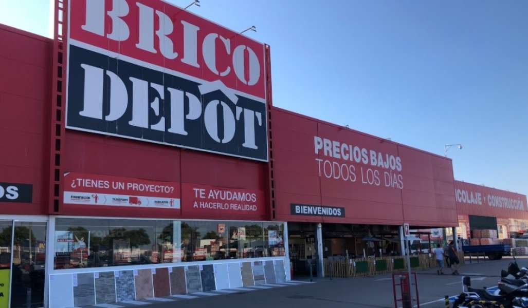 Brico Depôt Palma extiende su servicio de Click & Delivery a Menorca e Ibiza
