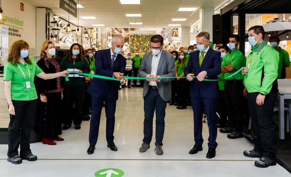 Leroy Merlin inaugura su nueva tienda en Ferrol