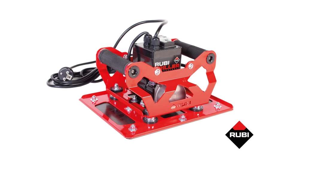 Rubi lanza RUBI TRILLER, vibrador manual para facilitar el reparto del adhesivo